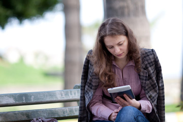 Obraz premium Using digital book