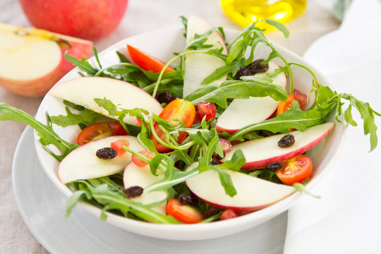 Apple,Pomegranate and Rocket salad