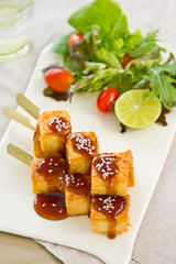 Barbecue Tofu with salad
