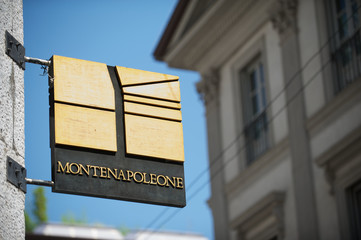 via Montenapoleone Milano