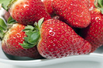 strawberryi n summer-summer fruit