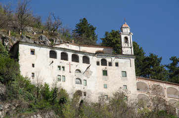 Fototapeta na wymiar Santuario S. Lucia (Villanova Mondovì)