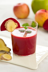 Beetroot ,Apple and Ginger smoothie