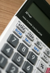 Fototapeta na wymiar Tischrechner mit Speicher zur Ermittlung der Umsatzsteuer