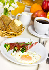 A healthy breakfast.