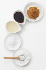 和食調味料「さ・し・す・せ・そ」