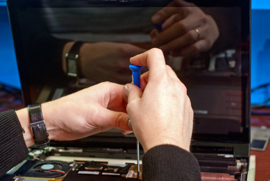 Repearing of Laptop Computer