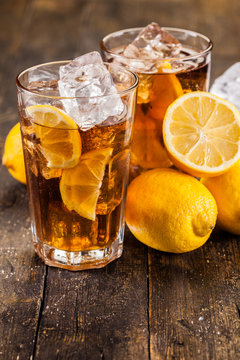 Lemon Ice Tea on wooden table