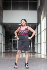 Obraz premium Woman posing akimbo