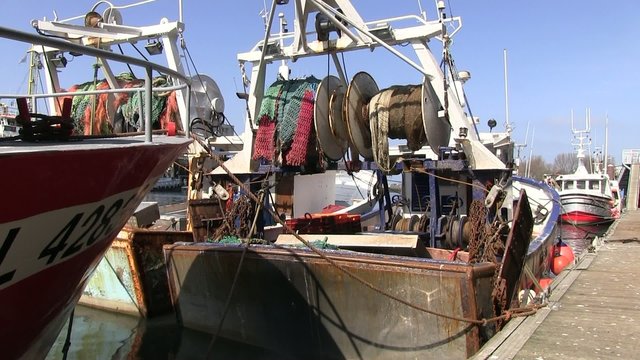 chalutiers port de Boulogne