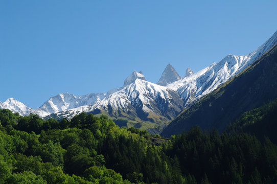 massif de l'arvan - aiguilles d'arves