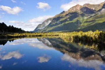Papier Peint photo Lavable Nouvelle-Zélande Mirror lakes, Milford Sound (New Zealand)