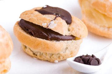 Cream Puffs. Bignè farciti.
