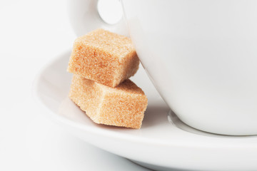Brown cane sugar cubes