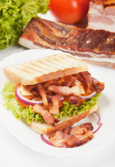 Sandwich with fried bacon