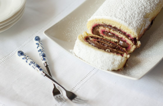 Dolce alla crema di nocciole