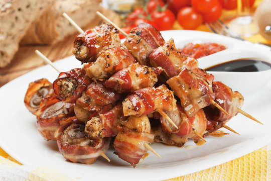 Bacon, chicken and mushroom kebab skewer