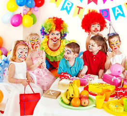 Child birthday party .