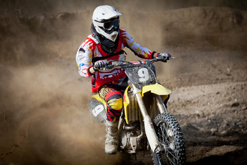 motociclista - cross