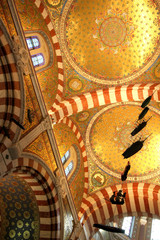 Ex-voto et plafonds de Notre-Dame de la garde