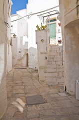 Alleyway. Cisternino. Puglia. Italy.