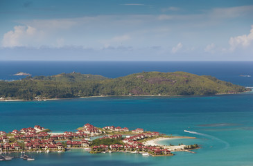 Fototapeta na wymiar Aerial view on the coastline of the Seychelles Islands and luxur