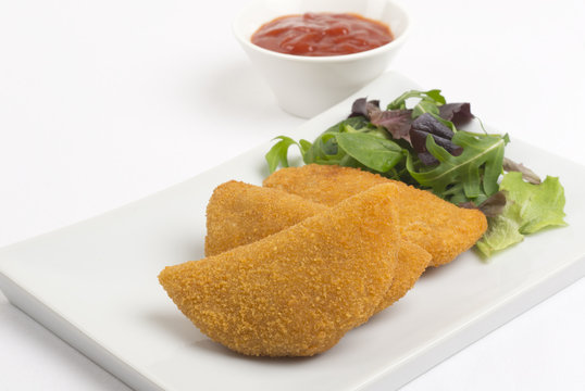 Rissole - Chicken and cheese rissole with salad & chili sauce