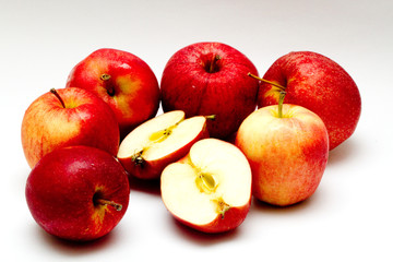 red apple