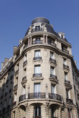 Fototapeta premium Immeuble du quartier de Passy à Paris