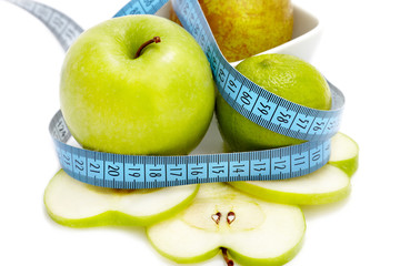 apple pear with measuring