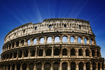 Fototapeta na wymiar Ruiny rzymskiego Koloseum