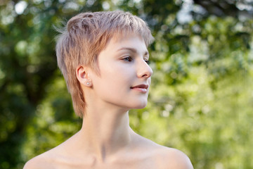 Naklejka premium Beautiful young woman