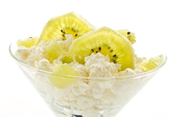 Home milk cheese with fruit