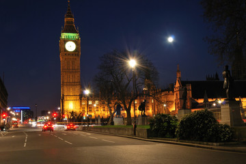 Fototapeta na wymiar Hoses of parliament at night