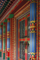 Porte de temple à Lumbini
