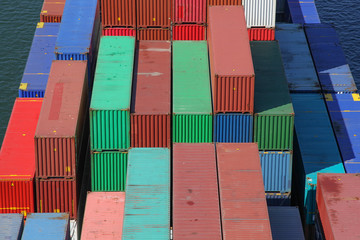 Fototapeta premium Container auf einem Handelsschiff