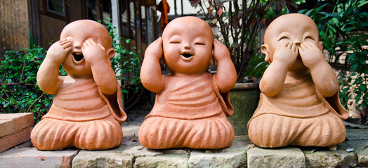 sculpture eyes ears speak no evil