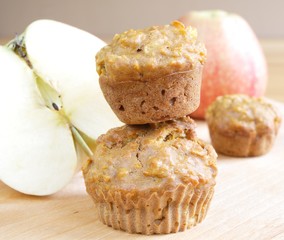 muffins with apple