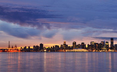 Obraz premium Downtown Vancouver Winter Sunset
