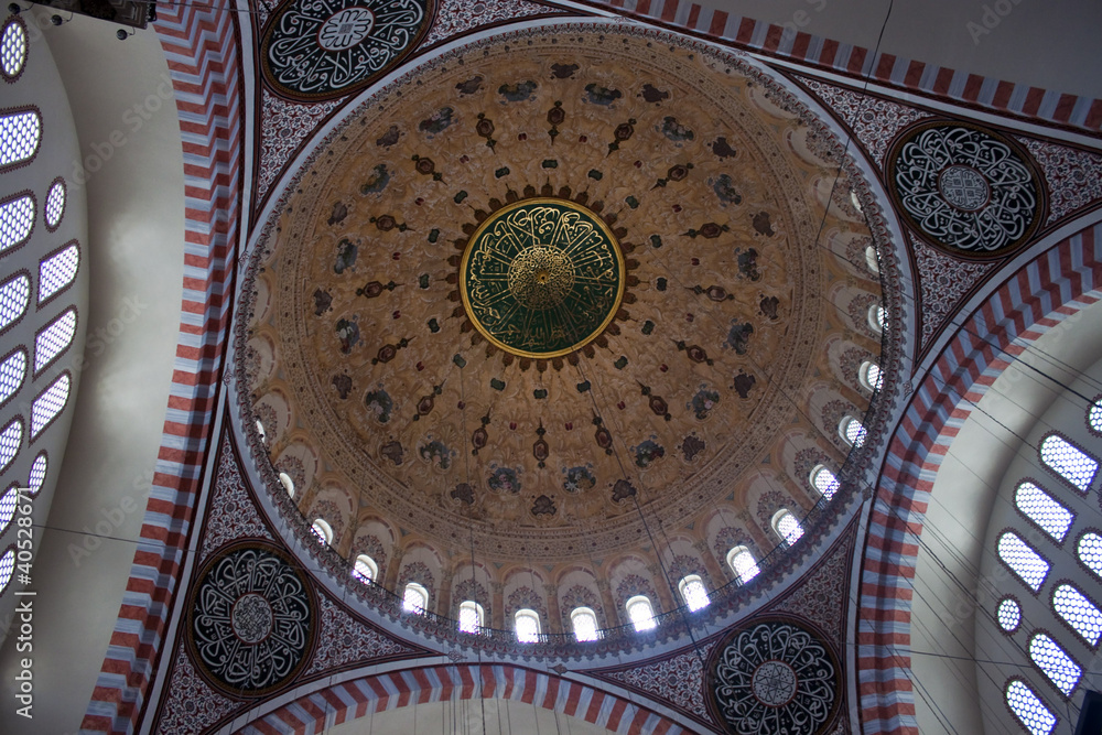 Wall mural Interior of Suleymaniye Mosque, Istanbul, Turkey