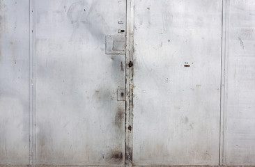 Obraz na płótnie Canvas old steel gate of garage