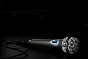 Microphone