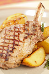 Grilled meat ribs with potatoes