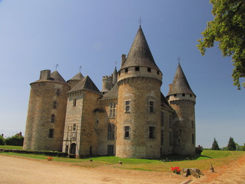 Ch&acirc;teau de Coussac-Bonneval ; Limousin ; P&eacute;rigord