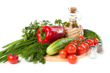 Овощи на белом фоне.