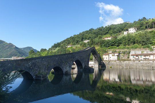 Ponte Della Maddalena (Lucca, Tuscany)