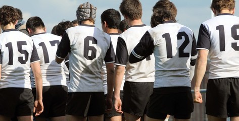 les hommes au rugby