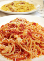 Spaghetti al sugo