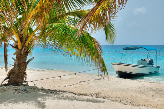 A Boat on a Beautiful Island in Belize