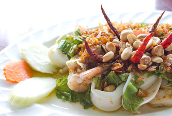 Spicy mixed seafood